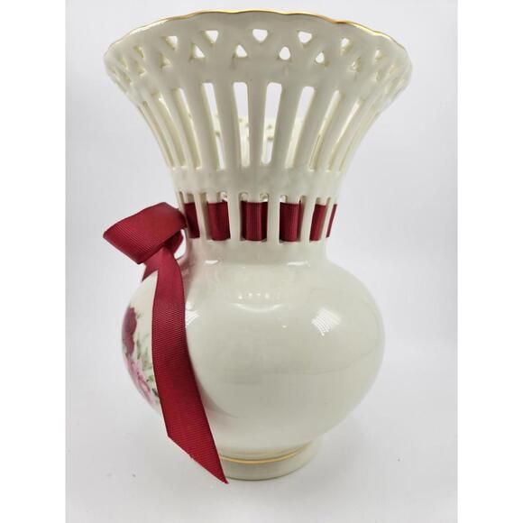 ​Formalities Baum Bros Pierced Lattice Rose Bouquet Vase 7.75 In Cottage Nursery - Picture 2 of 9